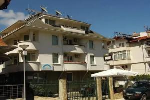 South Beach Hotel, Kiten