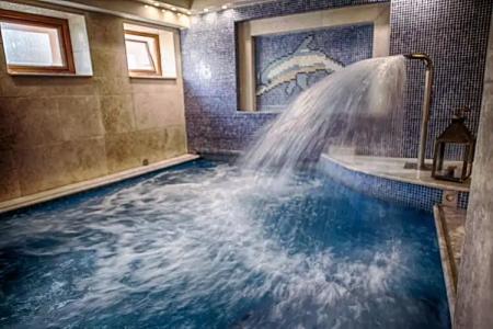 Olympus Mediterranean Boutique - 17