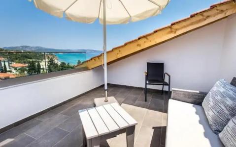 Rodon House Aparthotel - 81