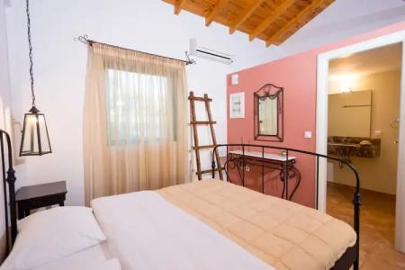 Chamaloni Cottages - 12