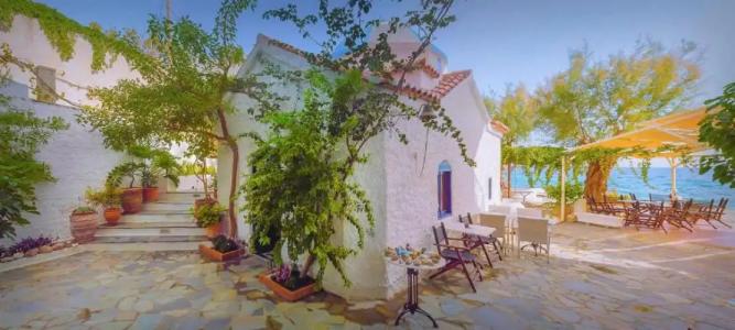 Avlakia Beach Studios & Apartments - 9