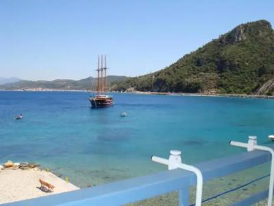 Avlakia Beach Studios & Apartments - 5