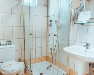 Apollo Resort Art - 139