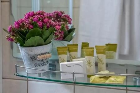 Apollo Resort Art - 138