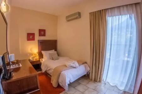 Apollo Resort Art - 116