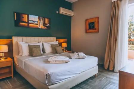 Apollo Resort Art - 141