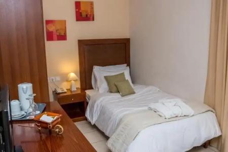 Apollo Resort Art - 105