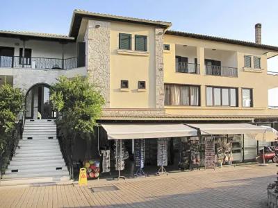 Zeus Kassandra Lagoon - 0