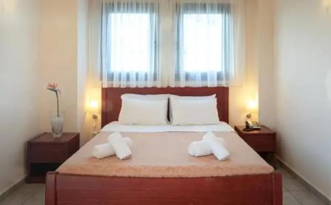 Zeus Kassandra Lagoon - 34