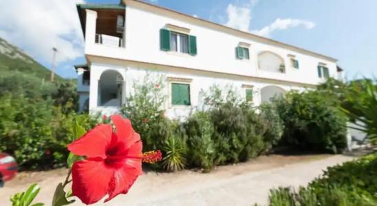 Crystal Blue Aparthotel - 27