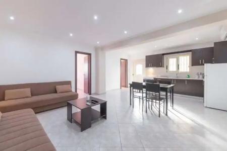 Crystal Blue Aparthotel - 58