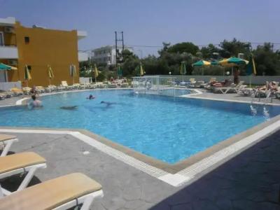 Manolis Studios - 76