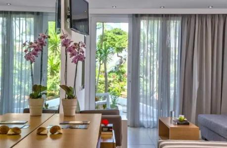 Happy Days Beach - 27