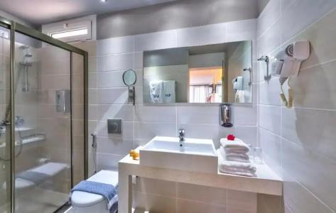 Happy Days Beach - 6