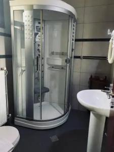 Gea Kaimaktsalan - 6