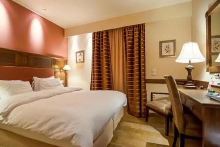 Selestina Boutique - 44