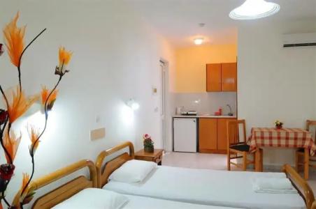 Nikos 2 Studios & Apartments - 42