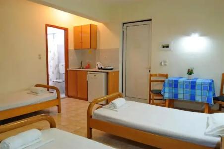 Nikos 2 Studios & Apartments - 5