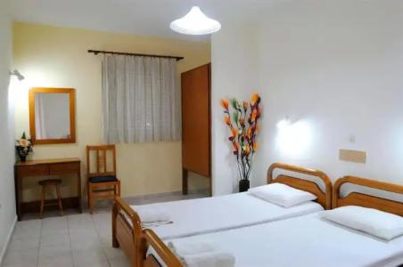 Nikos 2 Studios & Apartments - 2