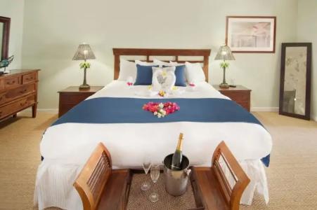 Coconut Palm Inn - 4