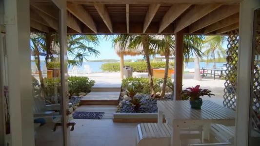 Coconut Palm Inn - 82