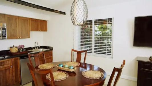 Coconut Palm Inn - 84