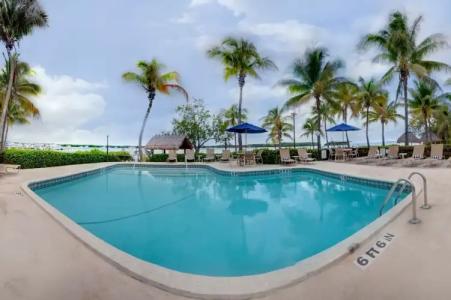 Coconut Palm Inn - 16