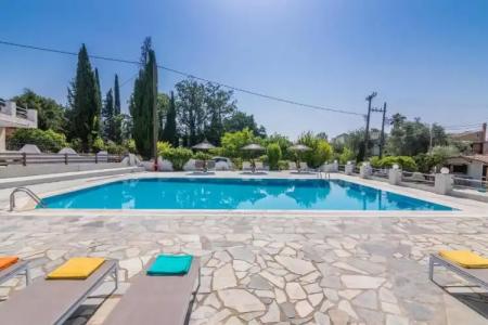 Dominoes Apartments - 49