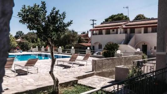 Dominoes Apartments - 56