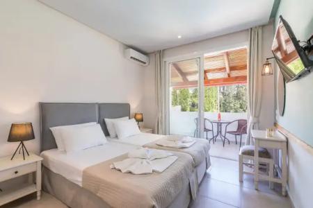 Dominoes Apartments - 15