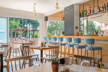 Dominoes Apartments - 13