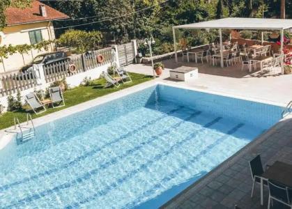 Dominoes Apartments - 65