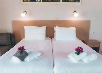 Dominoes Apartments - 61