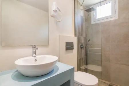 Dominoes Apartments - 24