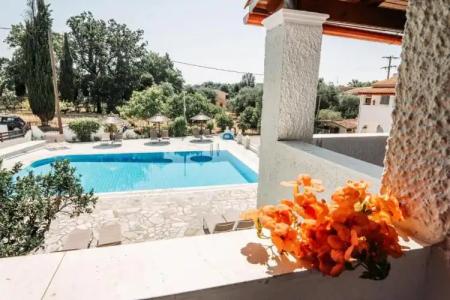 Dominoes Apartments - 34