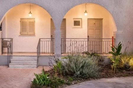 Dominoes Apartments - 44