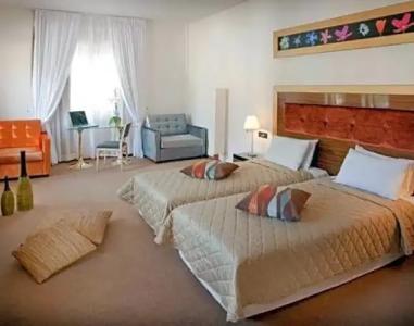 Dovitel Boutique - 20