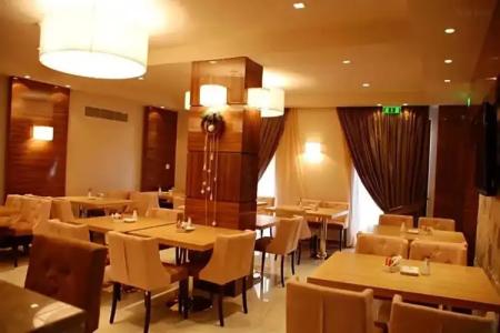 Dovitel Boutique - 11