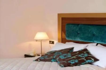 Dovitel Boutique - 5