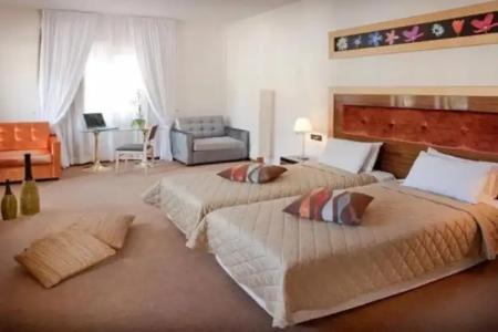 Dovitel Boutique - 4