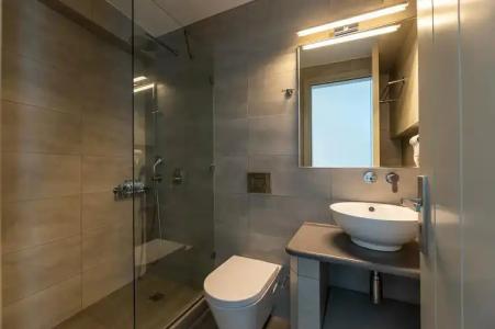 Regina Mare-Adults Only - 40