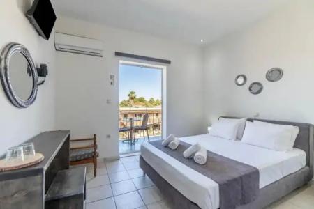 Angela & Apartments - 9