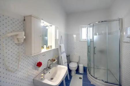 Sea View Studios - 112