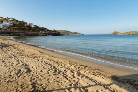 Sea View Studios - 11