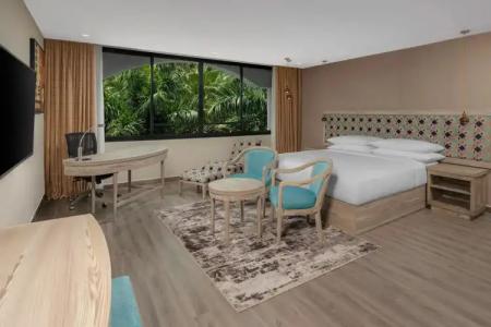 DoubleTree by Hilton Dar es Salaam Oysterbay - 2