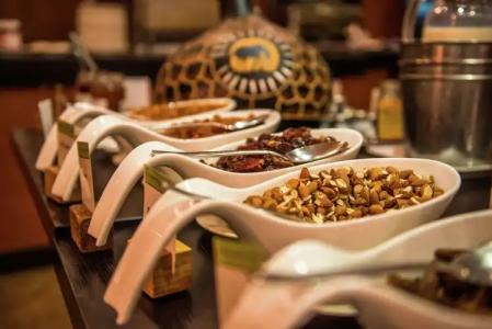 DoubleTree by Hilton Dar es Salaam Oysterbay - 11