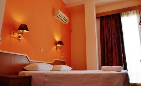 Iniohos Restaurant - 23