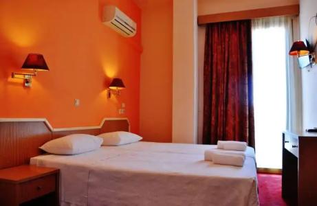 Iniohos Restaurant - 1