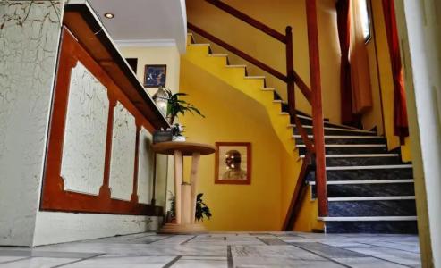 Iniohos Restaurant - 7