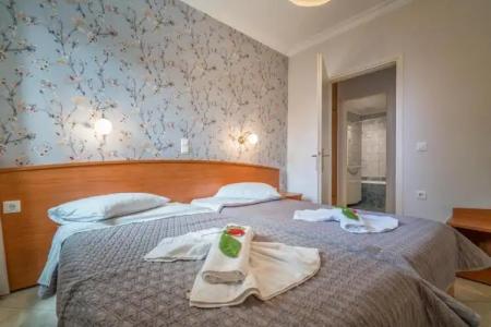 Mavrias Complex - 60